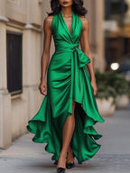 Midnight Elegance Satin-Neckholder-Rüschengown