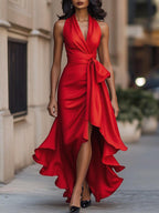 Midnight Elegance Satin-Neckholder-Rüschengown