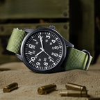 felix | Militärische Wüstenuhr